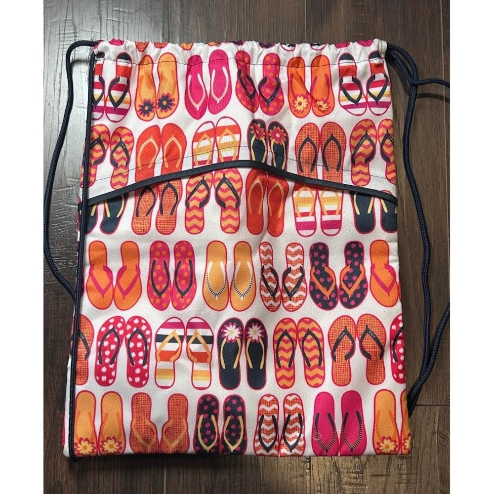Thirty One Flip Flops Drawstring Backpack Front Zipper Thermal Beach Pool Bag